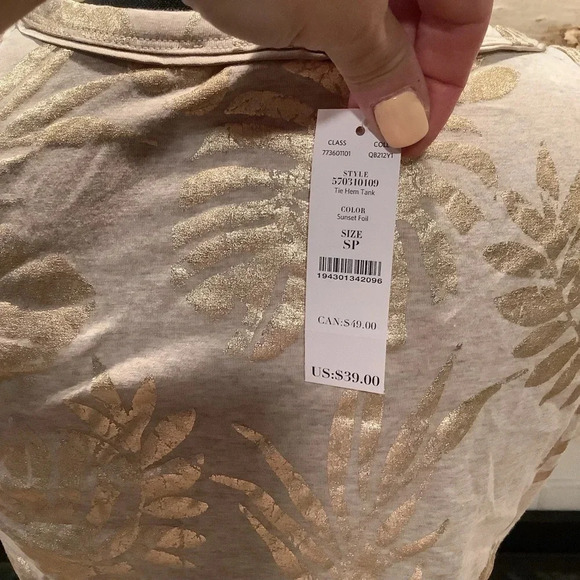 #187 Gorgeous NWT White House Black Market Gold Leaf Print Tank Sz Sm petite - Picture 5 of 5